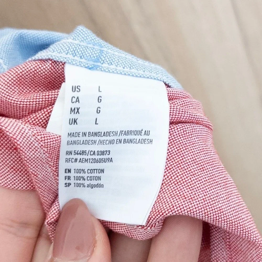 American Eagle Mens Chambray Button Down L Blue Pink Colorblock‎ Preppy Coastal